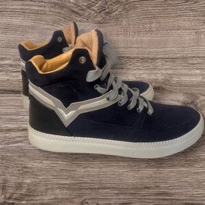 Diesel shoes size 10.5 men